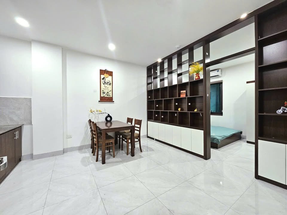 Nhà nhỏ cho thuê 120 Trần Bình 35m² giá 5.85 triệu - Ô tô đỗ cửa!