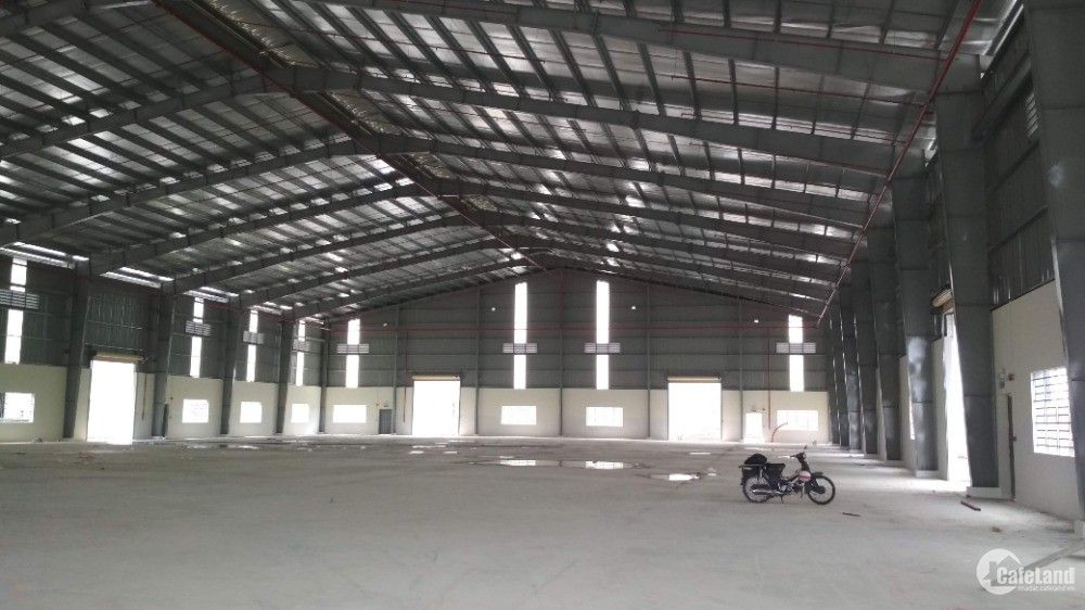 Kho xưởng cho thuê tại Vĩnh Tuy 10.000m² - Vị trí đẹp, giao thông thuận lợi!