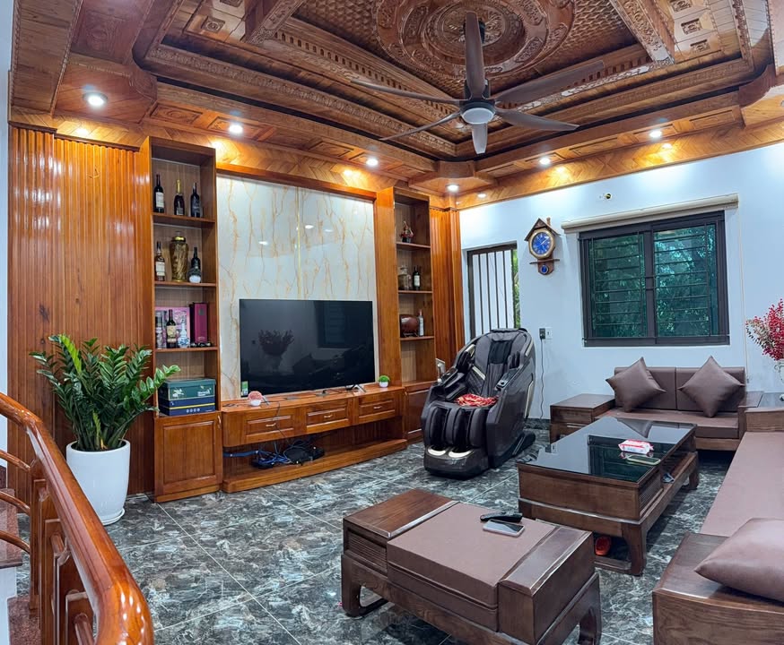 Nhà 3 tầng mặt tiền 4.5m khu đô thị Minh Phương - Giá 5 tỷ, sổ đỏ chính chủ!