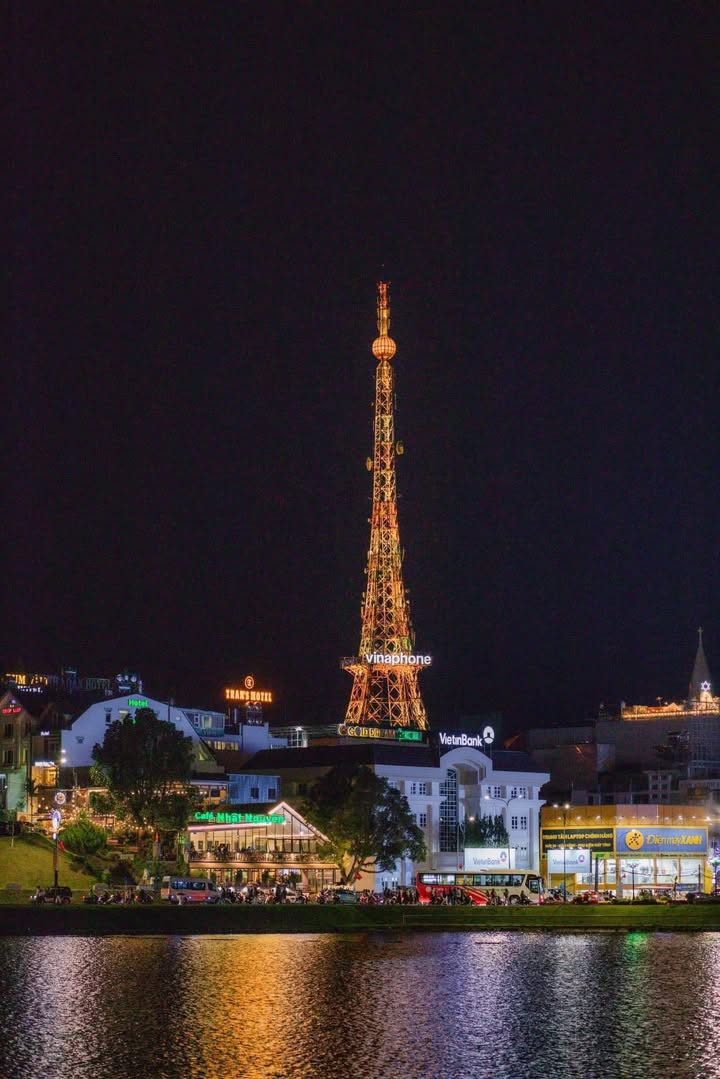 Đất Lô Góc Hồ Tùng Mậu 160m² giá 23 tỷ - Vị trí vàng tại Đà Lạt!