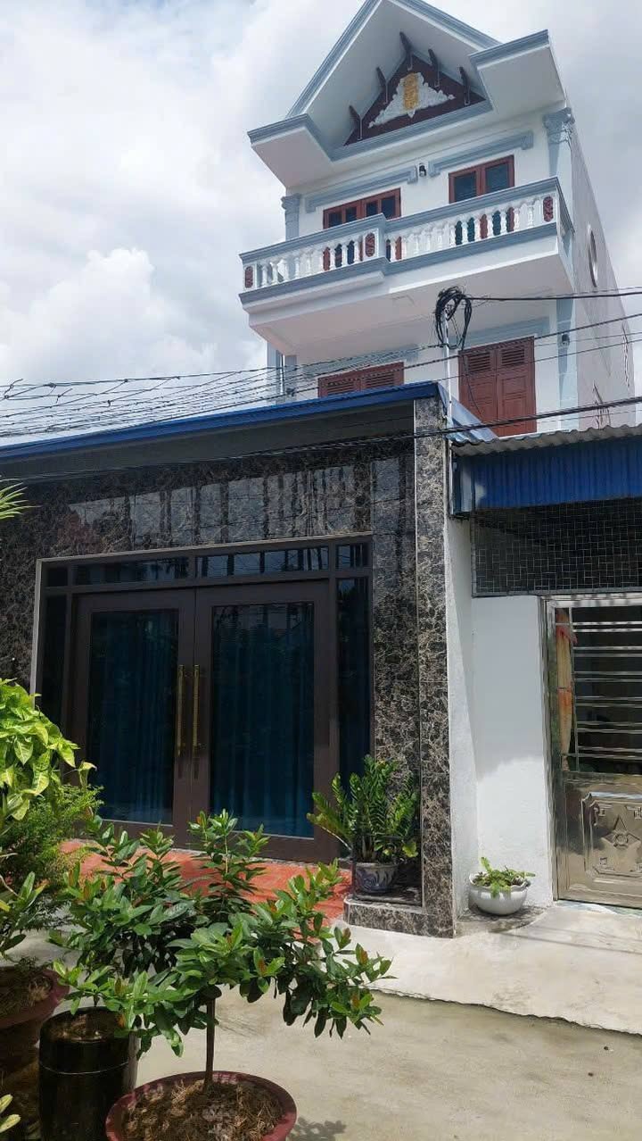 Nhà 3 tầng Hoa Động, Thủy Nguyên 106m² giá 3 tỷ - Phù hợp cho gia đình cần gần Trung tâm!