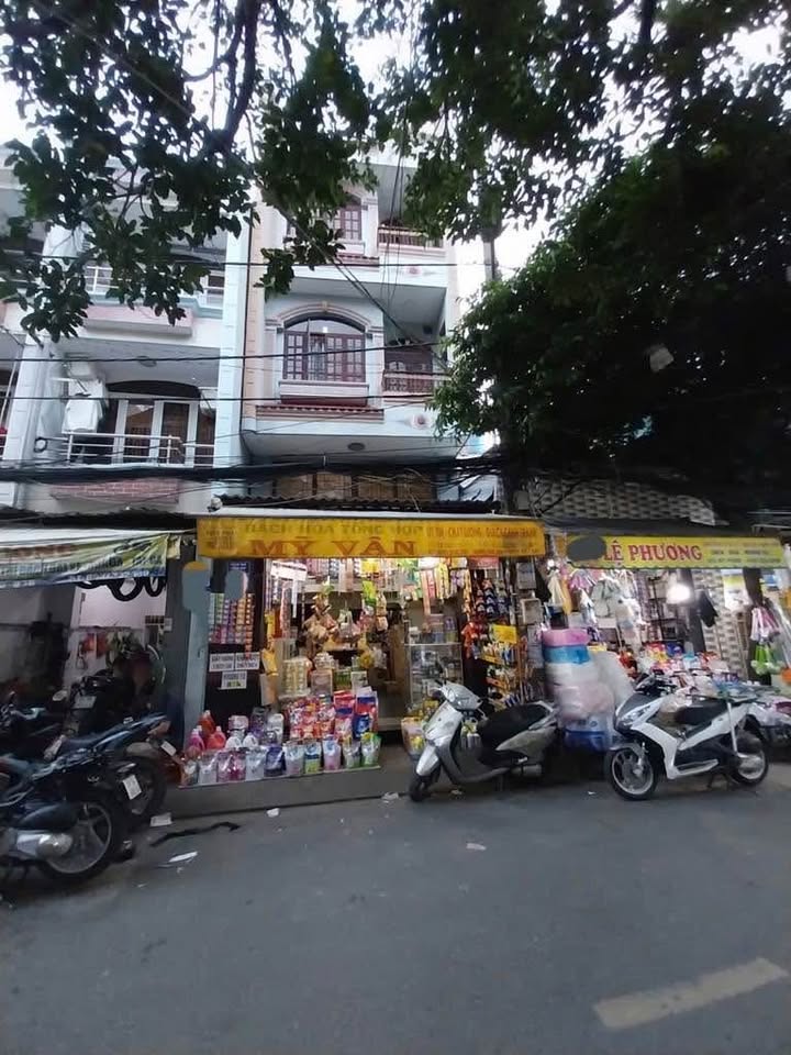 Nhà phố 5 tầng đường Bùi Thế Mỹ, Tân Bình, 60m² chỉ 15 tỷ - Cơ hội đầu tư tuyệt vời!
