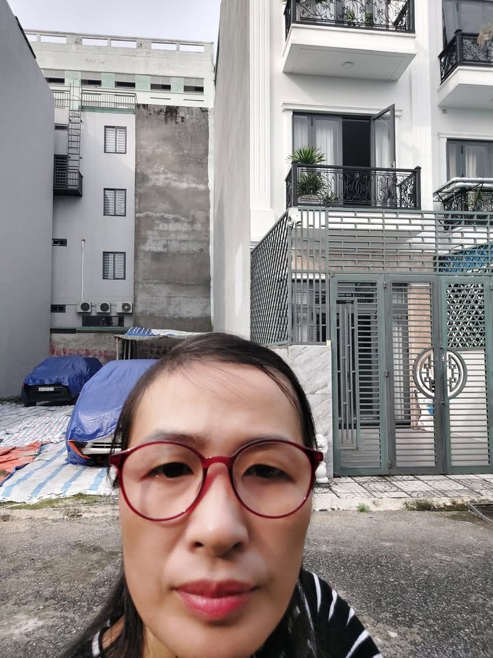 Đất Thạnh Lộc, Quận 12, 76m², giá 5 tỷ - Khu phân lô đồng bộ, ô tô tránh nhau!