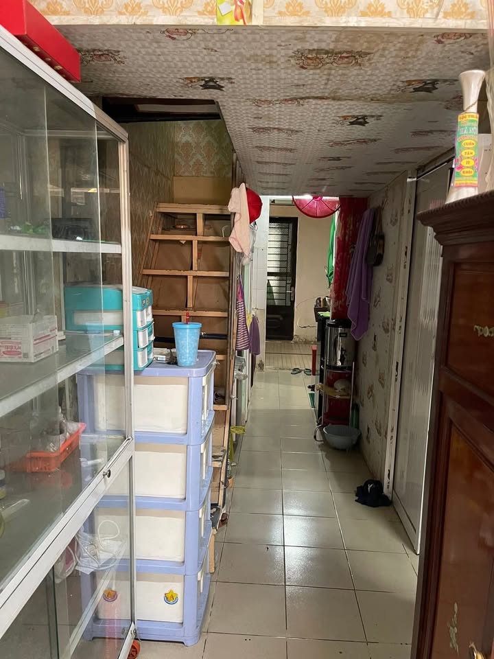 Cho thuê shophouse chung cư Thuận Kiều Dĩ An 32m² - Tầng trệt tiện lợi, giá chỉ 3 triệu!