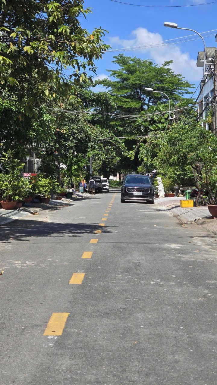 FrontHouse đường S5 Tân Phú 100m² giá 13.7 tỷ - Mặt tiền kinh doanh lý tưởng!