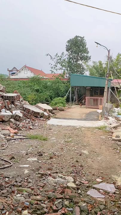 Đất thổ cư lô góc tại Thôn Hoàng Sơn, 148m² giá 1.8 tỷ - Cơ hội đầu tư tuyệt vời!