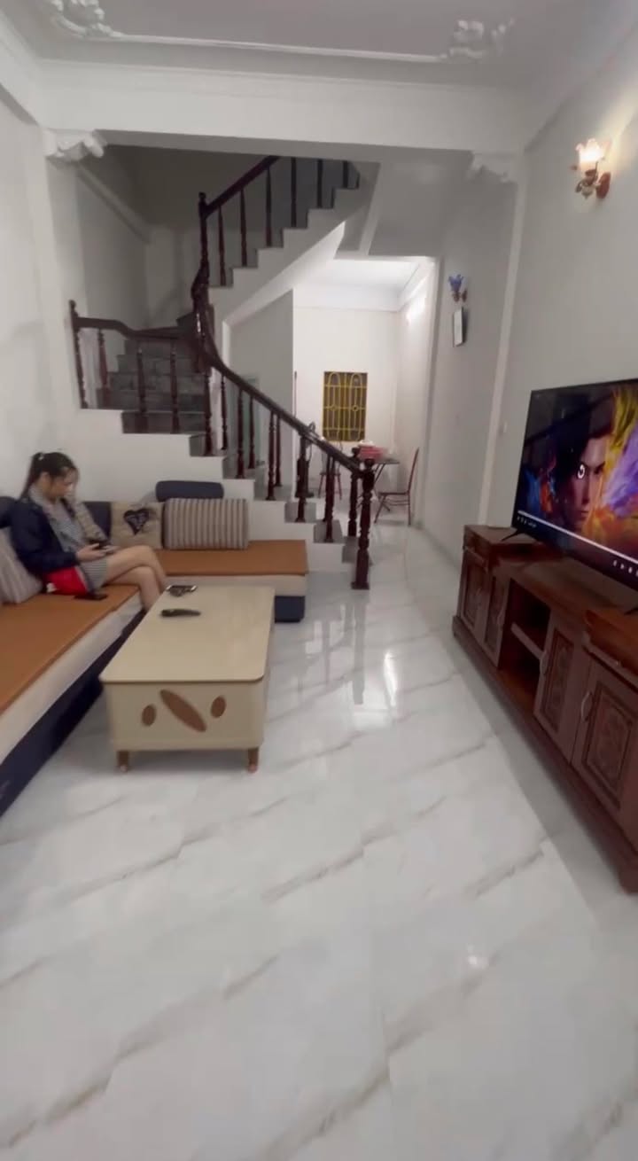 Nhà cho thuê tại Ba Đình 58m² giá 15.5 triệu - Full nội thất, sẵn sàng vào ở!