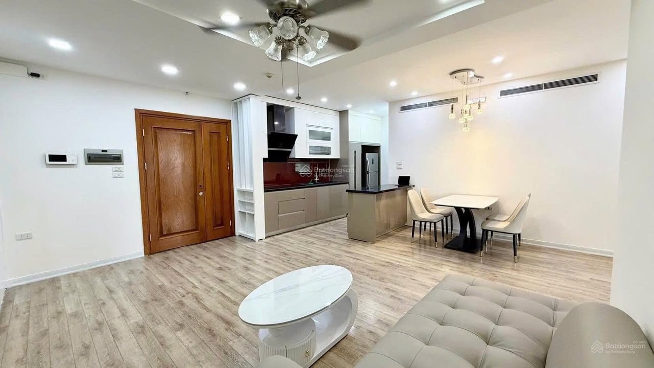 Căn hộ Eurowindow Multi Complex Cầu Giấy 94m² giá 22 triệu - Nhận ngay!