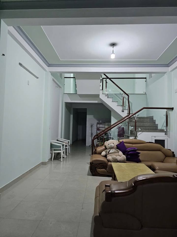 Nhà 2 tầng Đường Trần Nhân Tông, An Hải Bắc, Sơn Trà - Giá chỉ 11 tỷ, cách biển 5 phút!