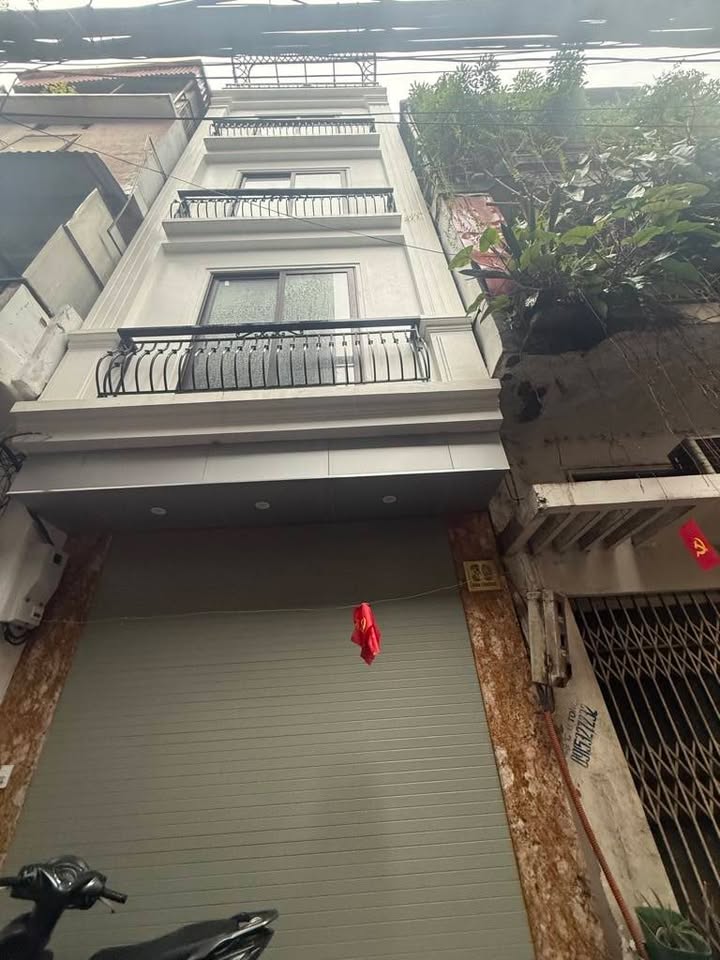 Nhà 7 tầng thang máy ngõ ô tô thông - Văn Chương, Đống Đa giá 29.5 tỷ - Đầu tư sinh lời ngay!