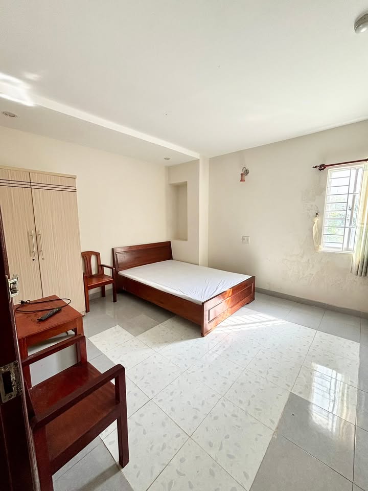 Phòng trọ cho thuê tại 78 Nguyễn Biểu, Vĩnh Hải - Giờ giấc tự do, không chung chủ!