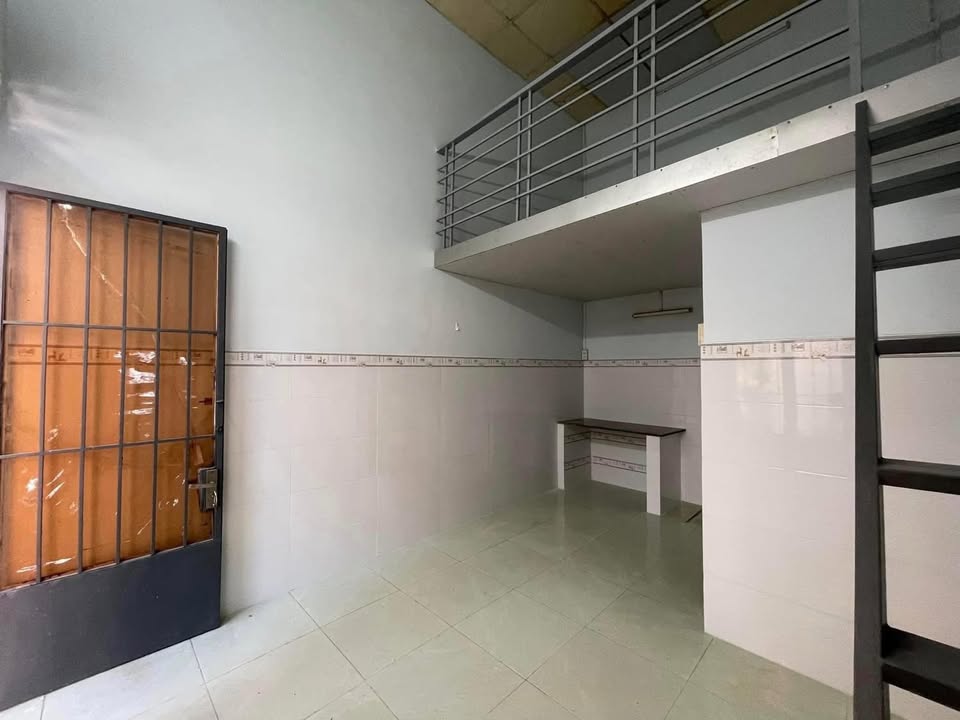 Phòng trọ tại Trạm y tế Vĩnh Ngọc 1,1 triệu - Tiện nghi đầy đủ, vào ở ngay!