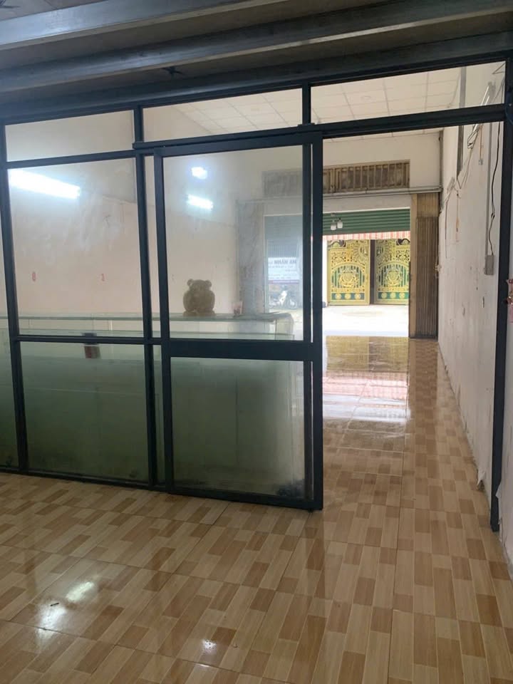 Cho thuê mặt tiền Hiệp Thành 103m² giá 12 triệu - Vị trí đẹp, kinh doanh sầm uất!