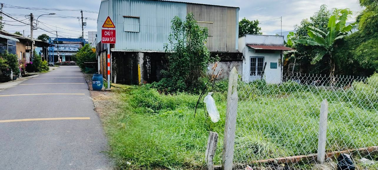 Đất thổ cư đường 218, Tân Thông Hội 110m² giá 2 tỷ - Sổ hồng chính chủ!