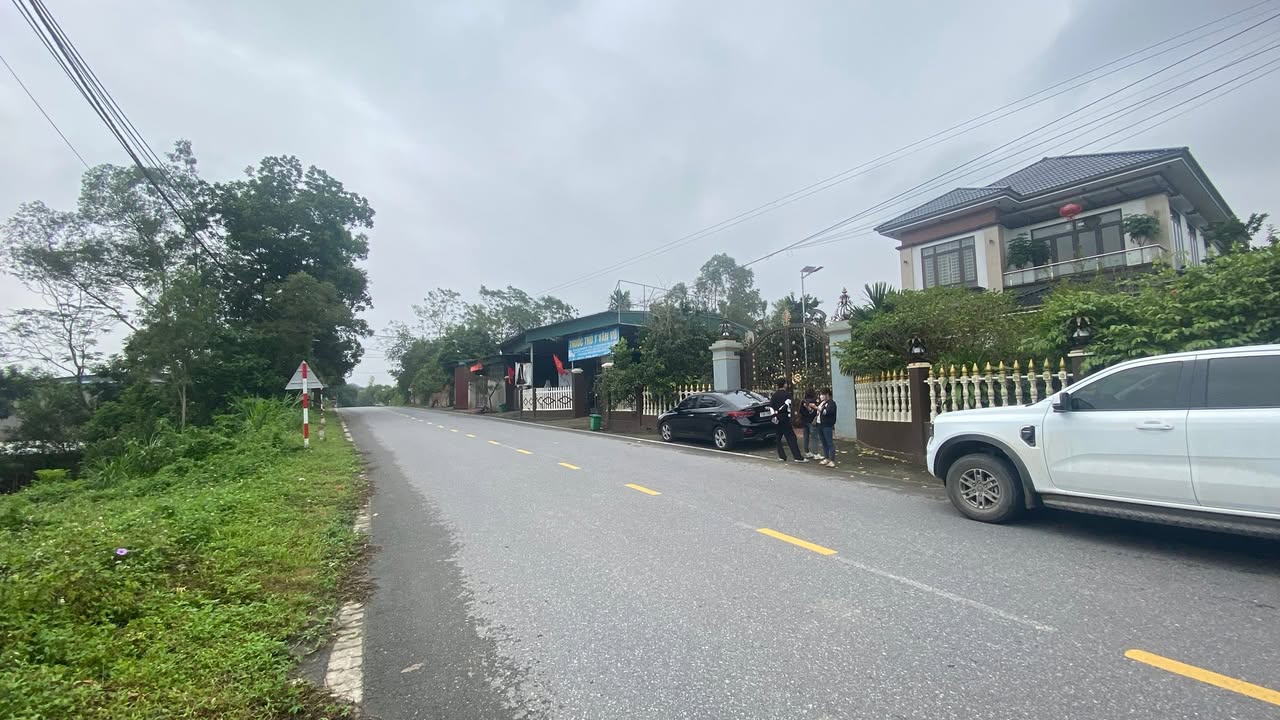 Đất Băng 1 Đường TL318, Xã Đông Thành 213m² giá 1,xx tỷ - Đầu tư sinh lời ngay!