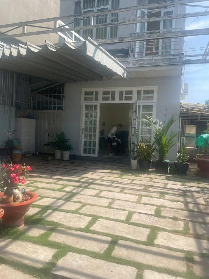 Đất mặt tiền Dương Công Khi, Tân Hiệp, Hóc Môn 300m² giá 10.5 tỷ - Đầu tư sinh lời ngay!