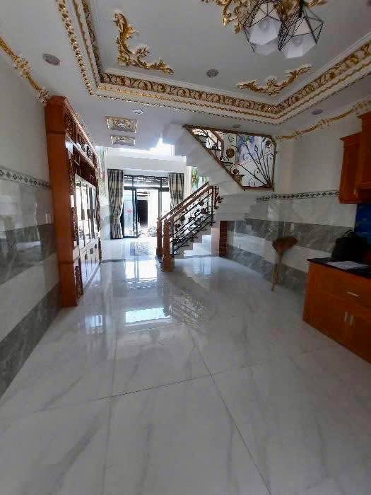 Nhà mặt tiền kinh doanh Tân Phú 62m² giá 5.15 tỷ - Pháp lý chuẩn, sẵn sàng công chứng!