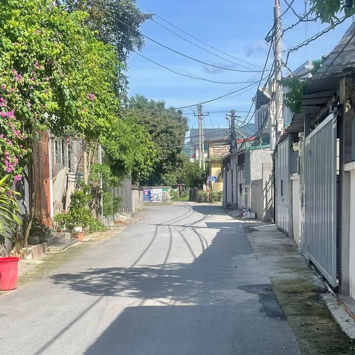 Đất thổ cư 60m² tại Thịnh Minh, Hòa Bình - Giá chỉ 1.6 tỷ!