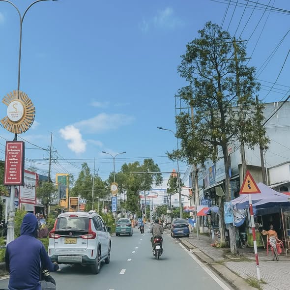 Nhà cấp 4 đường 30/4, Dương Đông, 115m² giá 4 tỷ - Sổ hồng riêng, vị trí trung tâm!