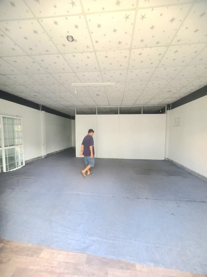 Cho thuê văn phòng Hiệp Thành, Thủ Dầu Một 240m² - Giá chỉ 8 triệu/tháng!