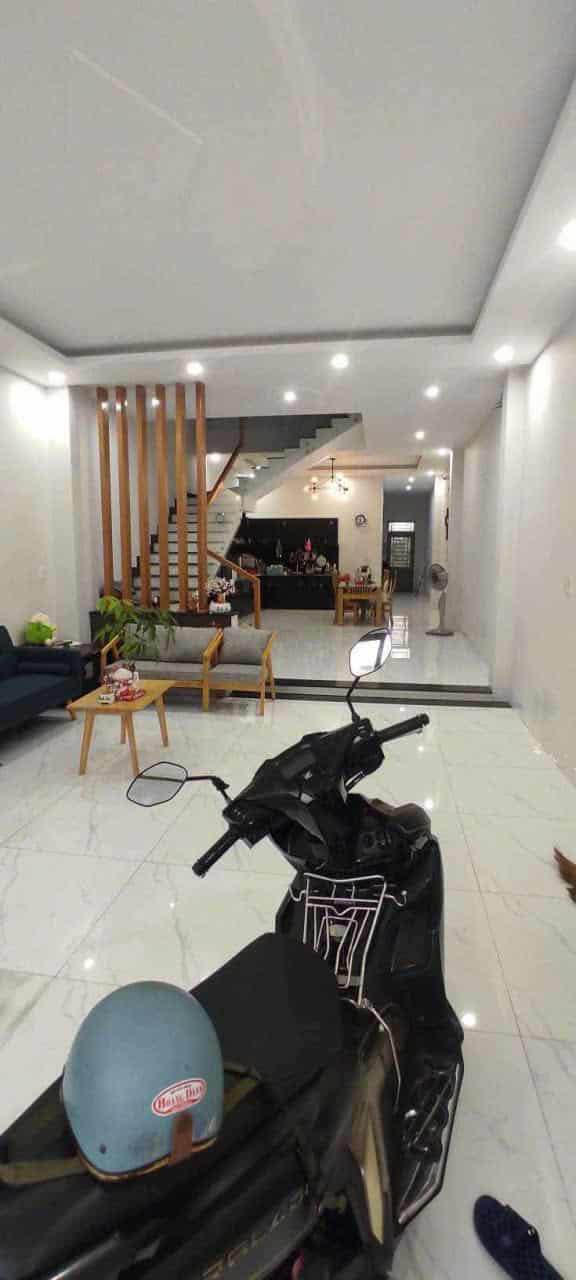 Nhà 2 Tầng Hòa Xuân Đà Nẵng 3PN Giá 15 triệu - Full nội thất