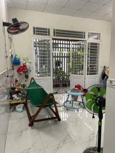 Nhà cấp 4 tại Khu nhà ở 58 Cán Bộ Hưu, Vĩnh Long 85.5m² giá 1.3 tỷ - Hướng Nam, Sổ đỏ chính chủ!