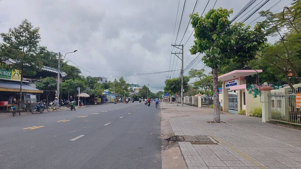 Đất nền mặt tiền đường Hàm Nghi, Bình Đức 71m² giá 3.2 tỷ - Sổ hồng chính chủ!