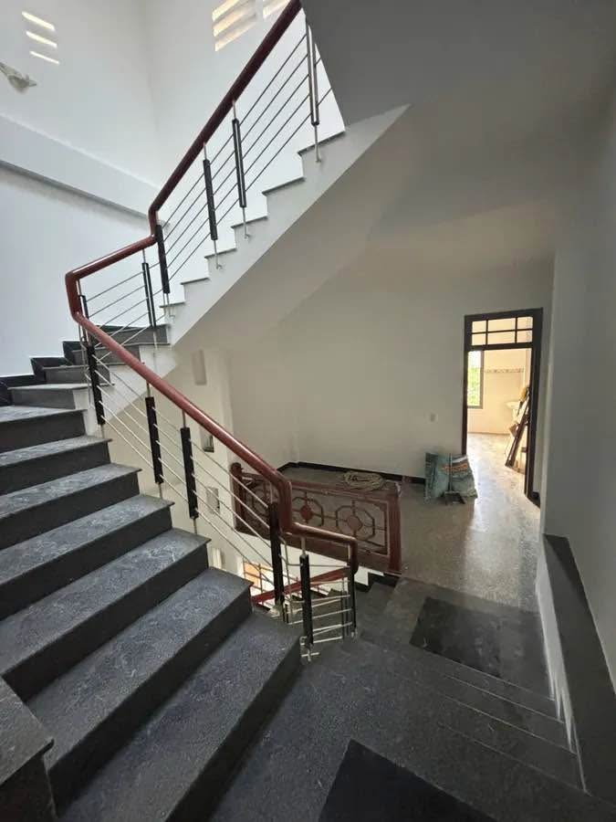 Bán nhà 3 tầng mặt tiền Hoàng Công Chất, Ngũ Hành Sơn, Đà Nẵng - Tiềm năng đầu tư vượt trội!