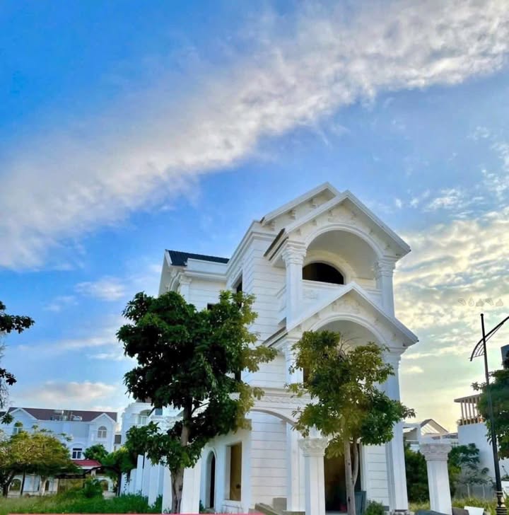 Nhà phố Đại Phú Gia Quy Nhơn 201m² giá 10 tỷ - Đầu tư sinh lời ngay!