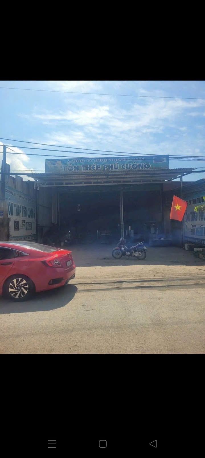 Xưởng bán tại Bình Chánh 340m² giá 12.5 tỷ - Sổ hồng riêng, thu nhập tốt!