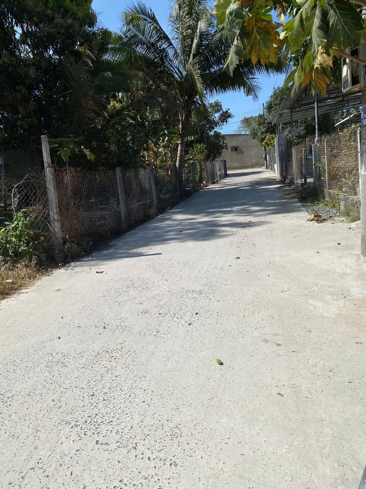 Đất nền hẻm Trưng Trắc, Tân An, La Gi 120m² giá 900 triệu - Đầu tư sinh lời ngay!