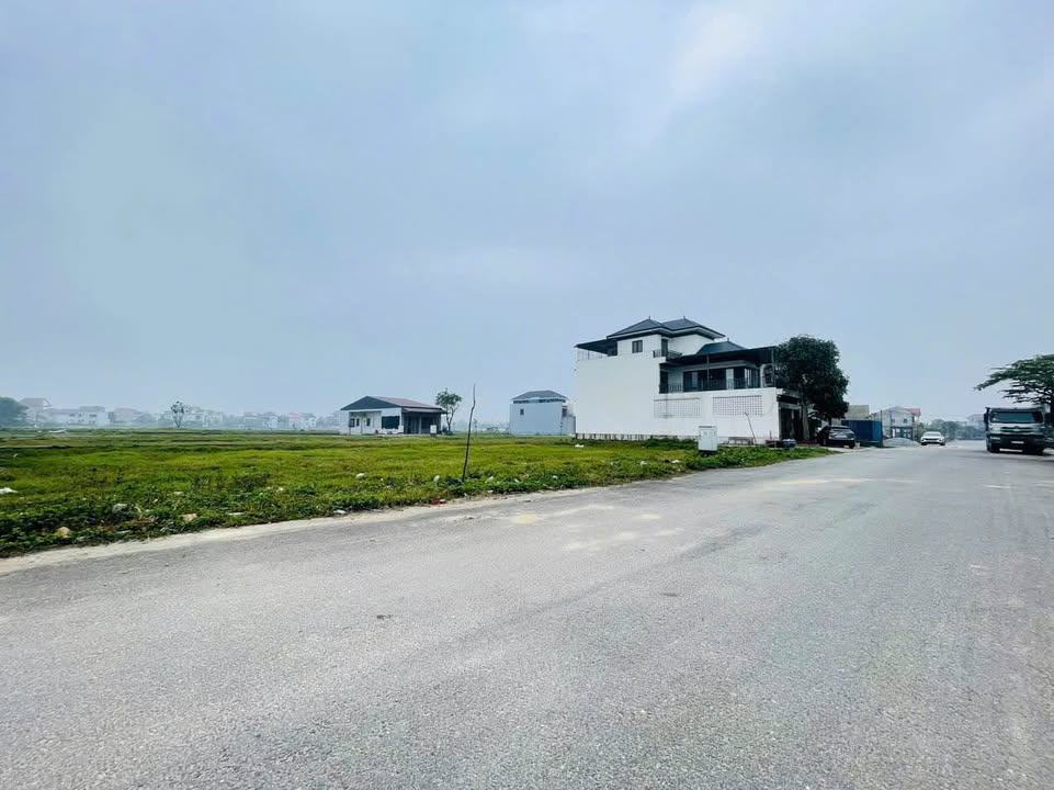 Đất nền QH Đồng Rào, Thạch Trung 158m² chỉ 4 tỷ - Vị trí đắc địa gần chợ!