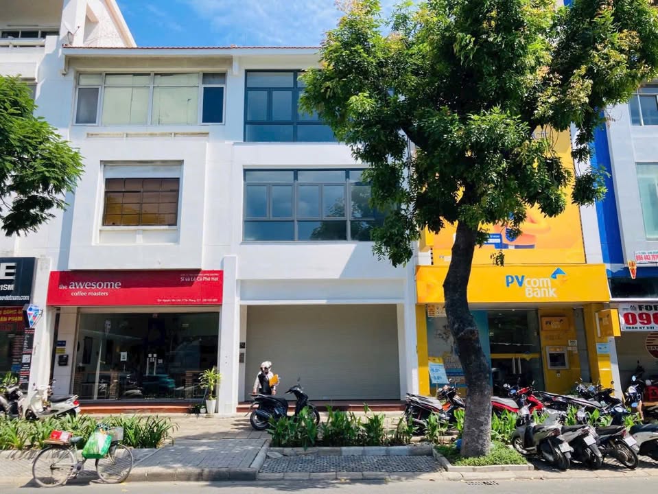 Nhà mặt tiền Nguyễn Văn Linh 114m² giá 80 triệu - Thích hợp kinh doanh ngay!