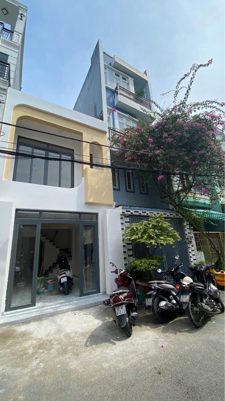 Nhà phố Tân Hòa Đông, Quận 6, 49m² giá 5 tỷ - Pháp lý rõ ràng, sổ hồng chính chủ!