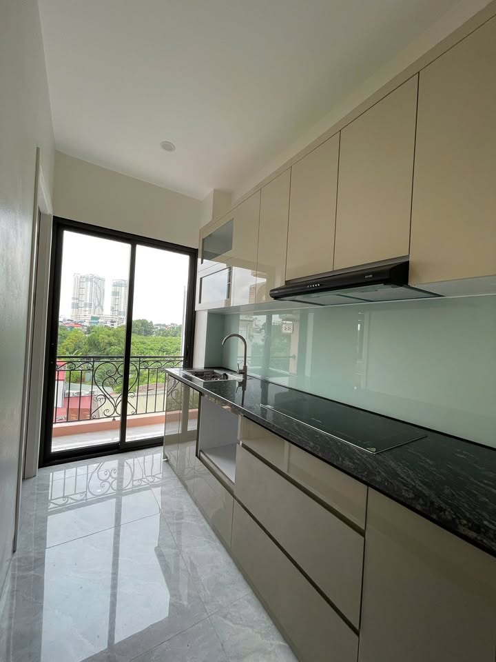 Căn hộ cho thuê tại Ngọc Thụy Long Biên 2PN giá 7.8 triệu - Đầy đủ tiện nghi!