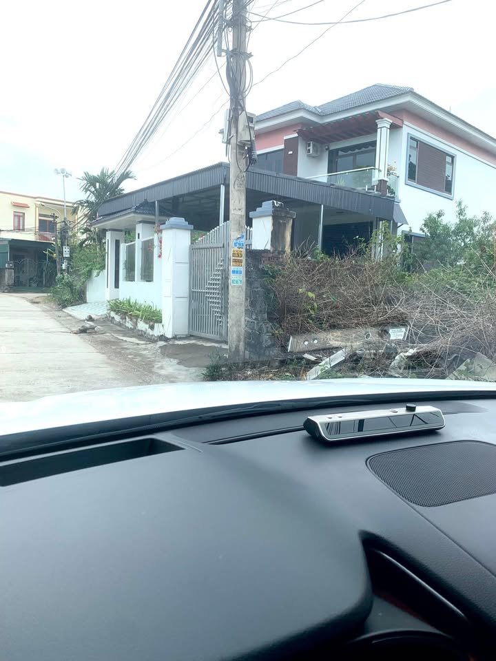 Đất nền chính chủ tại Đông Mai, Quảng Yên 98m² - Giá thỏa thuận hấp dẫn!