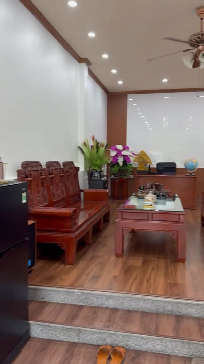 Nhà 1 tầng tại đường Chu Mạnh Trinh, Hưng Yên 81m² giá 11 tỷ - Kinh doanh thuận lợi!