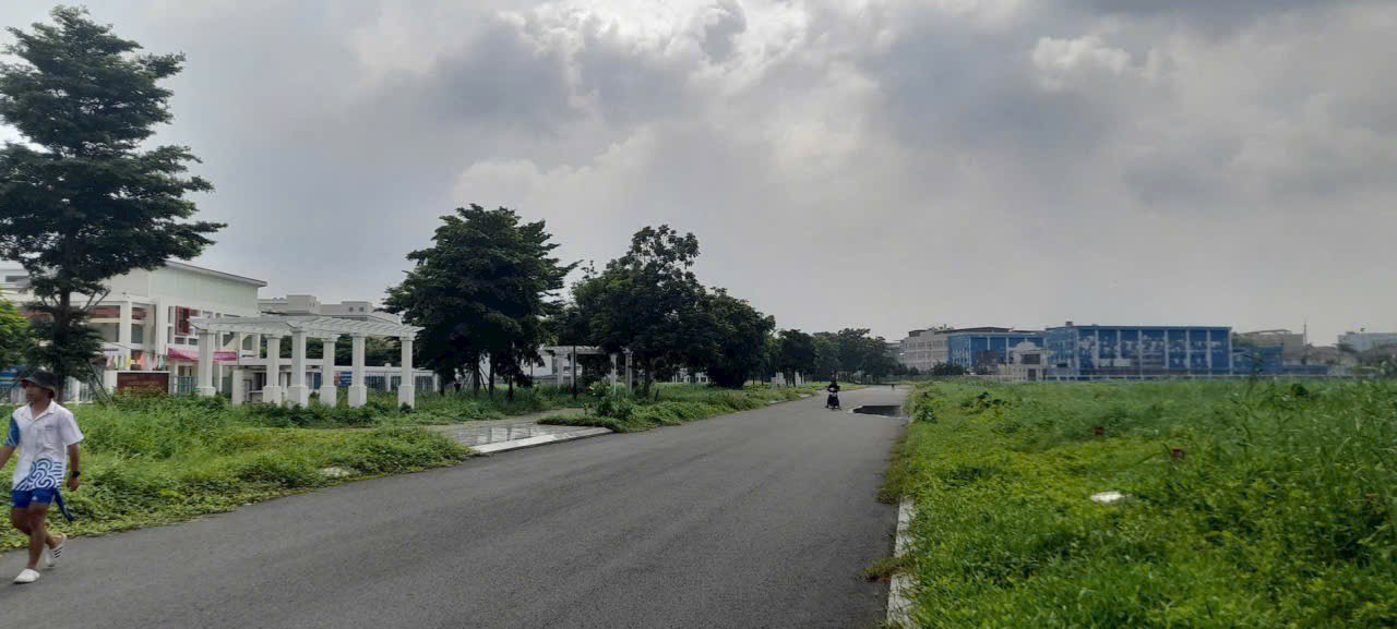 Đất nền Vạn Phúc City, Thủ Đức 105m² giá chỉ 9.8 tỷ - Đầu tư sinh lời ngay!