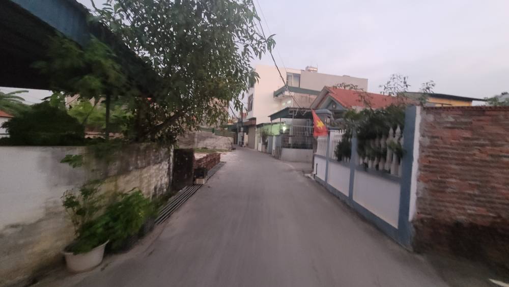 Đất nền Hạ Long 547m² giá chỉ 10 triệu/m² - Sổ đỏ chính chủ!