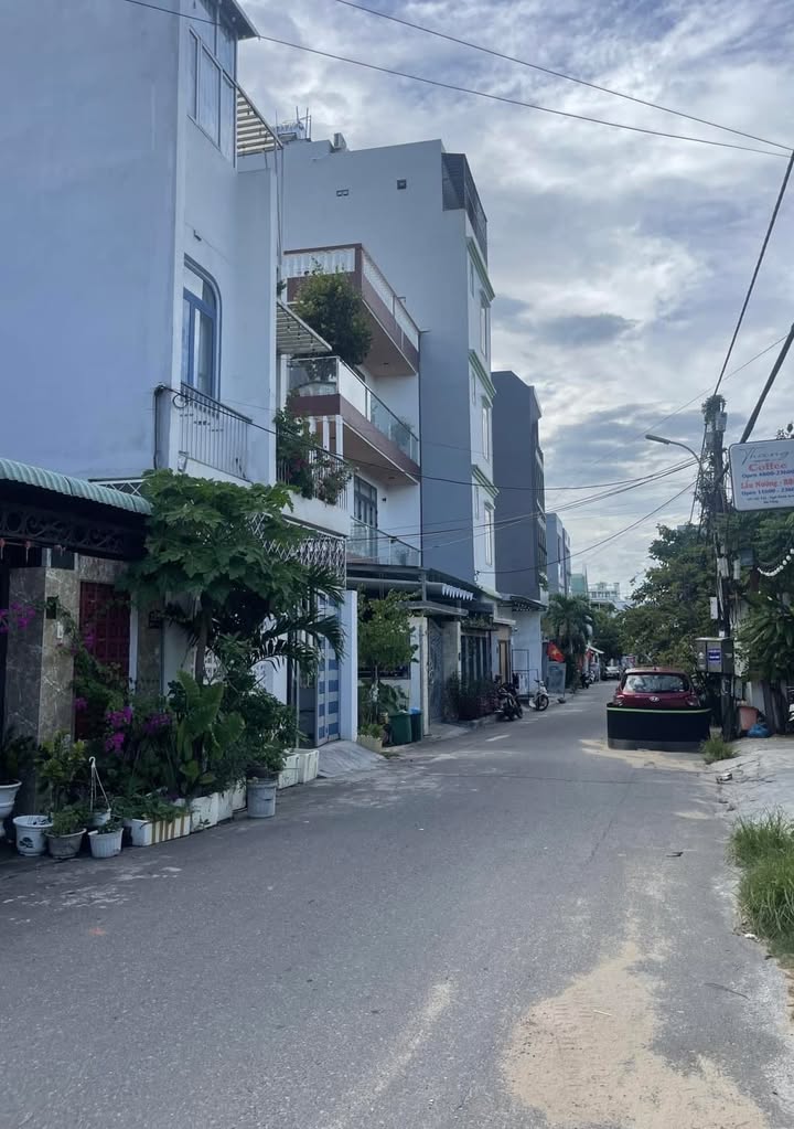 Đất nền mặt tiền đường Bùi Tá Hán, Khuê Mỹ, 95m² giá 6.7 tỷ - Cơ hội đầu tư tuyệt vời!