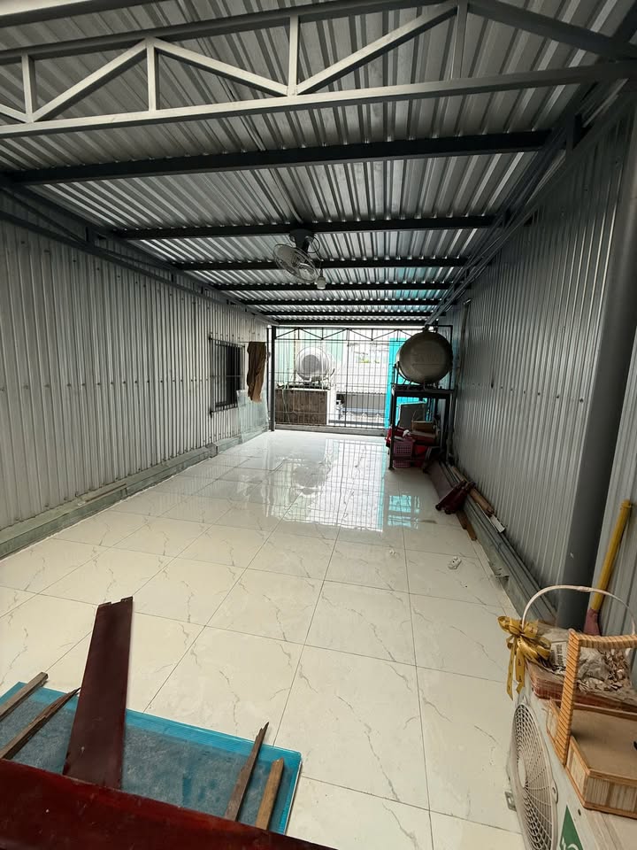 Nhà 2 tầng Đặng Thùy Trâm 58m² giá 5 tỷ - Vị trí vàng gần sân bay!