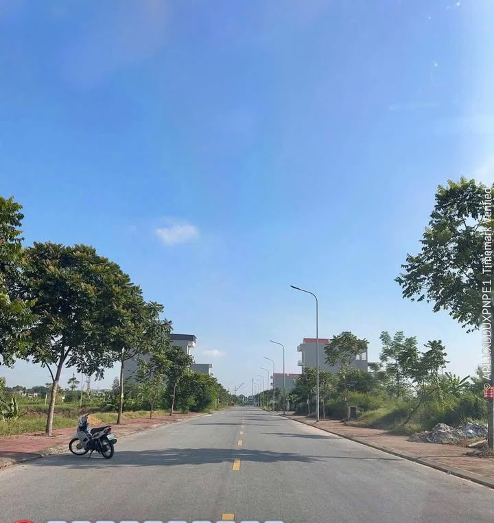 Đất đấu giá Kim Chân Vũ Ninh 90m² giá 4 tỷ - Hướng Đông, không lỗi phong thủy!