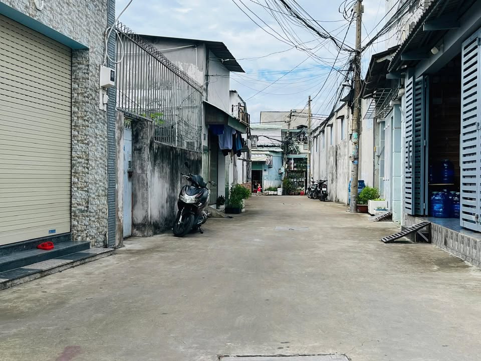 Đất thổ cư 96m² tại Thủ Đức - Sổ riêng, giá chỉ 4,4 tỷ!