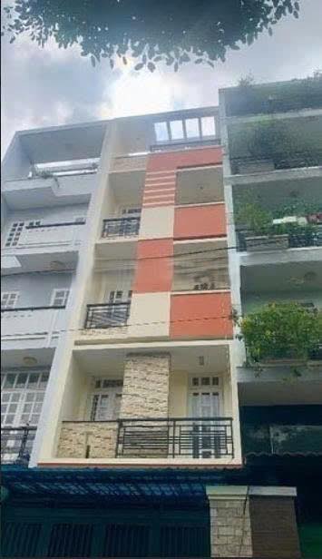 Nhà nguyên căn Hoàng Diệu, Phú Nhuận 68m² giá 35 triệu - Địa điểm lý tưởng cho văn phòng hoặc gia đình!