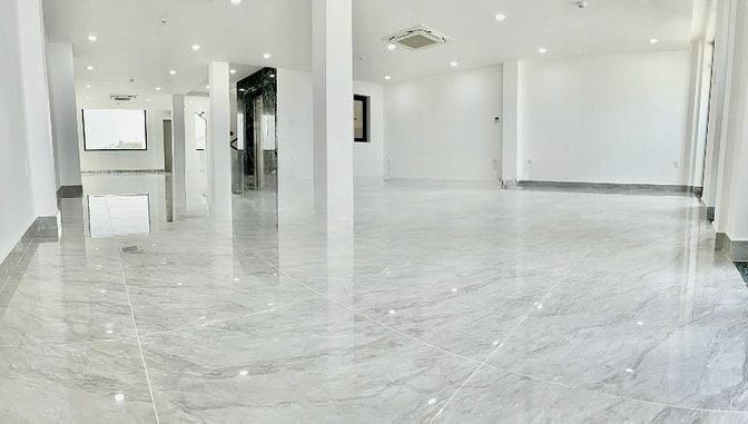 Cho thuê tòa nhà văn phòng 1200m² tại Trần Thị Cờ, Quận 12 - Tiện ích đầy đủ, giá chỉ 90 triệu!