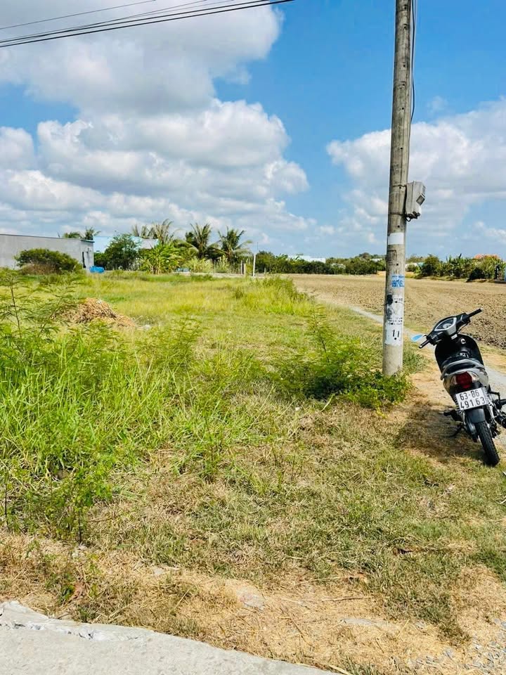 Đất nền 2 mặt tiền Gò Tre, 352m² giá chỉ 635 triệu - Cơ hội đầu tư hấp dẫn!