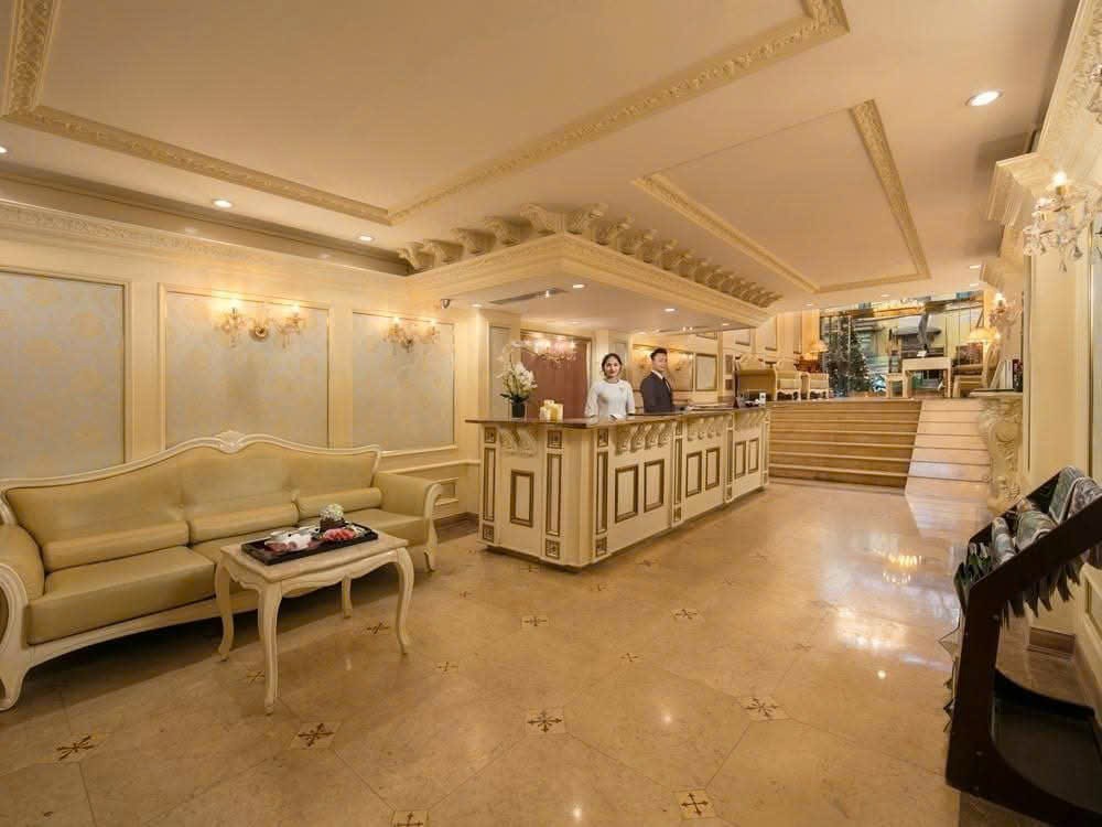 Khách sạn mặt phố Hàng Bông, Hoàn Kiếm 220m² giá 320 tỷ - Lợi nhuận cao