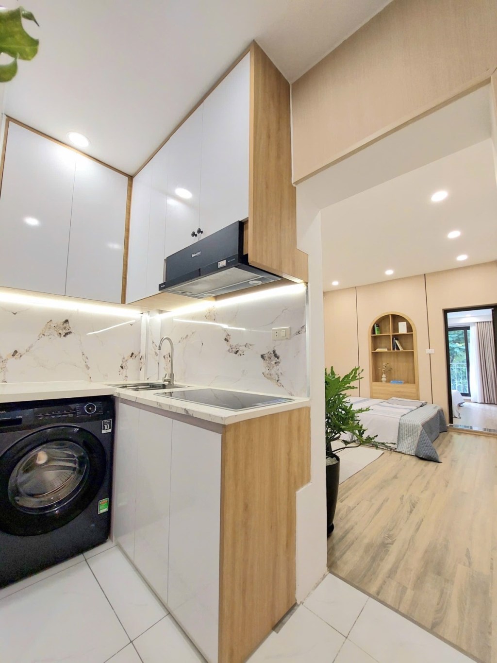 Căn hộ tập thể phố 8/3, Hai Bà Trưng 50m² giá 3.2 tỷ - Ô tô đỗ tận nơi!