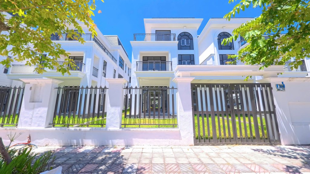 Biệt thự song lập HUD Mê Linh 324m² giá 22 tỷ - Cơ hội đầu tư lý tưởng!