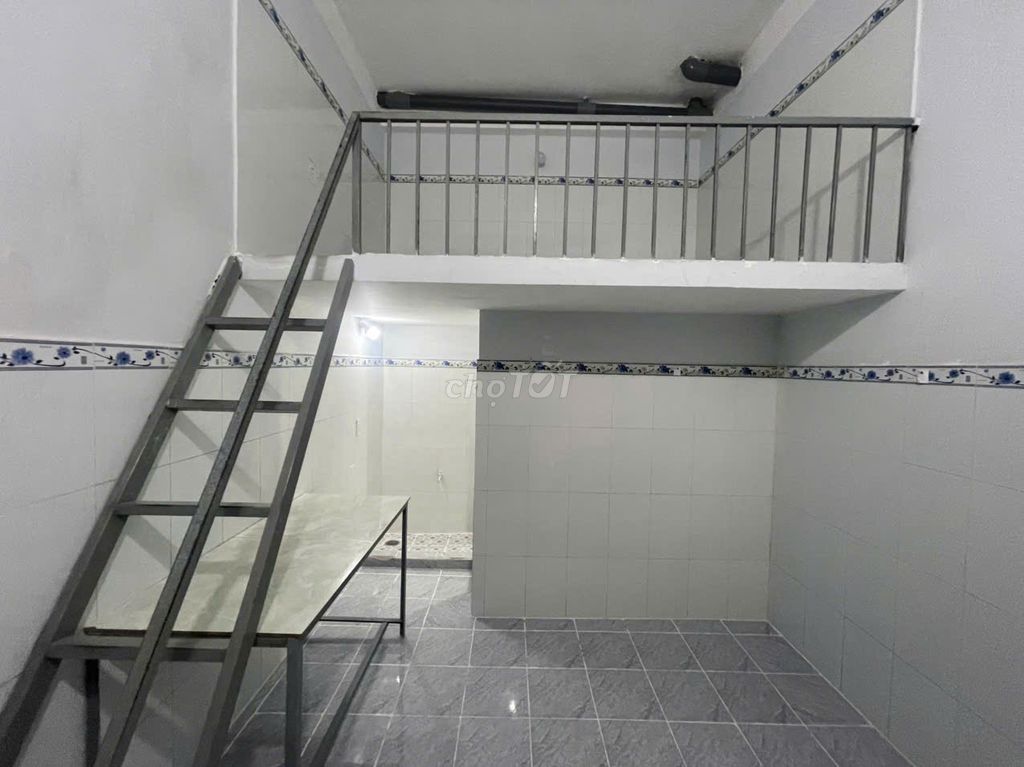 Phòng cho thuê tại Bình Trưng Đông, Quận 2, 22m² - Giá 2.9 triệu, An ninh 24/24!